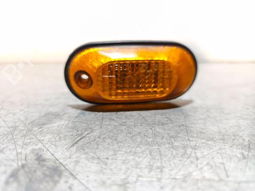 Clignotant avant droit MITSUBISHI GALLOPER (JK-01) [1998-2003]  32127088