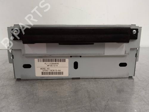 Used Radio VOLVO V40 Hatchback (525) D2 (114 hp) 2299629