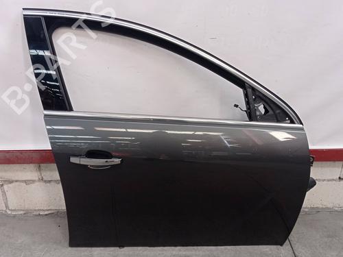Used Right front door OPEL INSIGNIA A (G09) 2.0 CDTI (68) (160 hp) 11119601