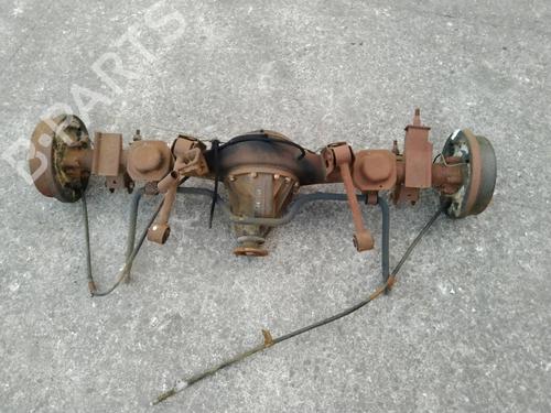 Used Rear axle FORD MAVERICK (UDS, UNS) 2.7 TD (100 hp) 2246127