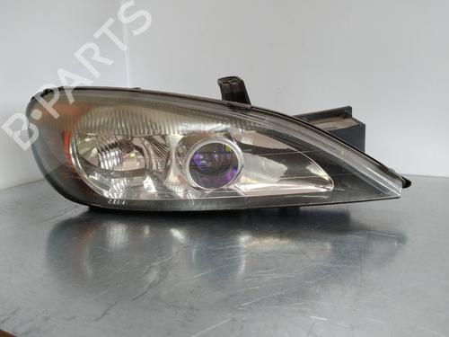 Used Right headlight NISSAN PRIMERA (P11) 2.0 TD (90 hp) 2249759