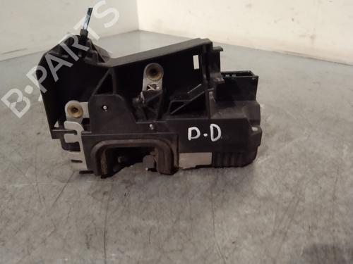 Used Front right lock OPEL CORSA C (X01) [2000-2009]  22430834