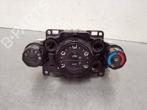 Used Climate control FORD FIESTA VI (CB1, CCN) 1.4 TDCi (70 hp) 15825039
