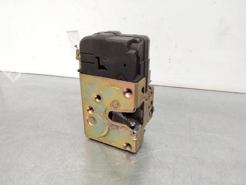 Used Front left lock PEUGEOT 306 Hatchback (7A, 7C, N3, N5) 2.0 XSi (121 hp) 2250753
