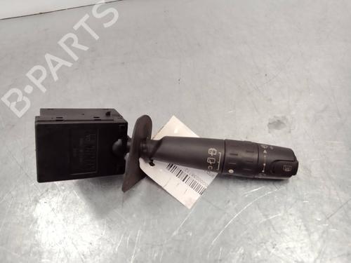 Used Steering column stalk CITROËN XSARA (N1) 1.9 TD (90 hp) 2257067