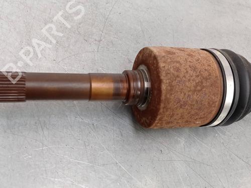 Left rear driveshaft LAND ROVER RANGE ROVER SPORT I (L320) 2.7 D 4x4 | BP13016685M40 