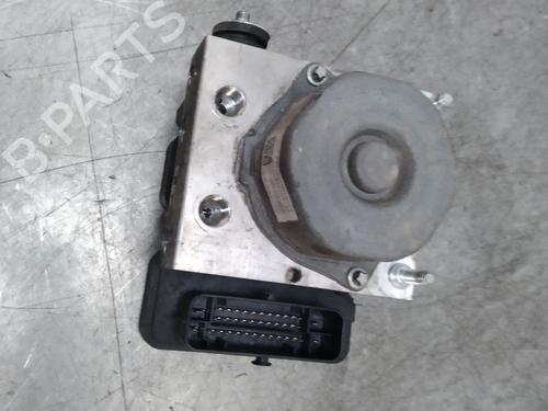 Used ABS pump PEUGEOT 308 II (LB_, LP_, LW_, LH_, L3_) [2013-2021]  22221485