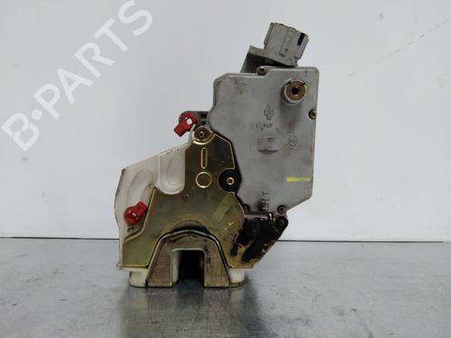 Used Rear left lock NISSAN PRIMERA (P11) 2.0 TD (90 hp) 2257566