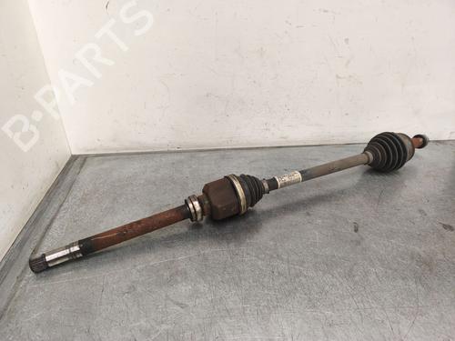 Used Right front driveshaft Right front driveshaft CITROËN C4 Picasso II 1.2 THP 110 (110 hp) 36299118 36299118