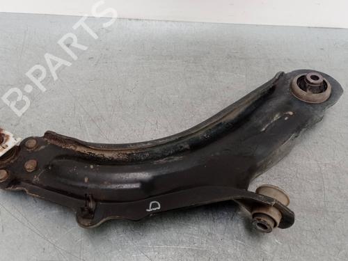 Used Right front suspension arm RENAULT KANGOO / GRAND KANGOO II (KW0/1_) 1.5 dCi 70 (KW0V, KW0A) (68 hp) 18102563