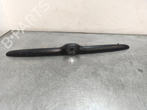 Bagagerumshåndtag PEUGEOT 206 Hatchback (2A/C) 1.9 D (69 hp) 33039775