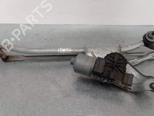 Used Front wiper motor DACIA SANDERO [2008-2025]  16823133