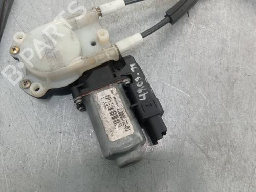 Lève-vitre avant droit RENAULT MEGANE II Saloon (LM0/1_) 1.9 dCi (LM0G, LM1G, LM2C) | BP29711159C23