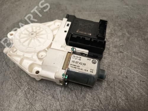 Used Right front window motor Right front window motor 37424899 37424899