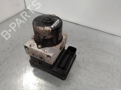 Used ABS pump RENAULT LAGUNA II Grandtour (KG0/1_) 1.9 dCi (KG0G) (120 hp) 2248373