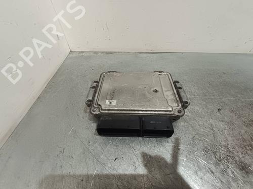 Engine control unit (ECU) HYUNDAI i30 Estate (FD) 1.6 CRDi | BP39469609M57 - Image 3