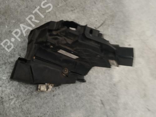 Højre bagtil lås MAZDA 3 Saloon (BK) 1.6 DI Turbo (BK12Y) | BP23406741C99 
