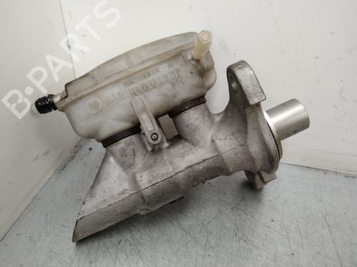 Used Brake master cylinder RENAULT SCÉNIC III (JZ0/1_) [2008-2016]  21684839