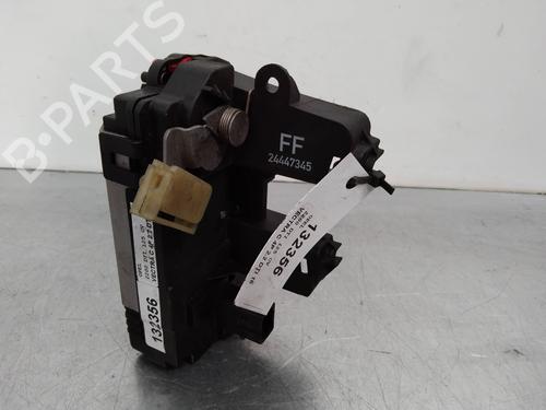 Venstre bak lås OPEL VECTRA C (Z02) 2.2 DTI 16V (F69) | BP2255823C100 