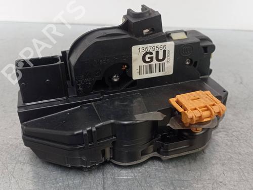 Used Rear right lock CHEVROLET CRUZE Hatchback (J305) 2.0 CDI (163 hp) 17188651