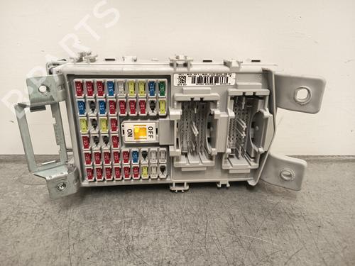 Used Fuse box HYUNDAI i20 II (GB, IB) [2014-2021]  27597646