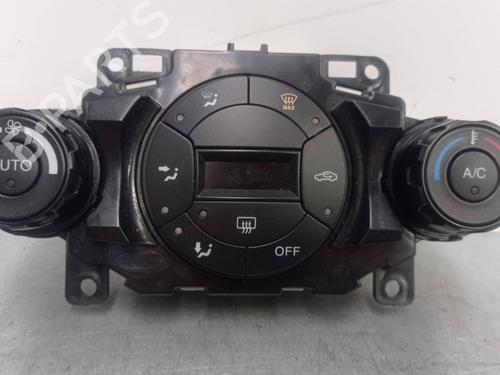 Used Climate control FORD FIESTA VI (CB1, CCN) 1.6 Ti (120 hp) 18256158