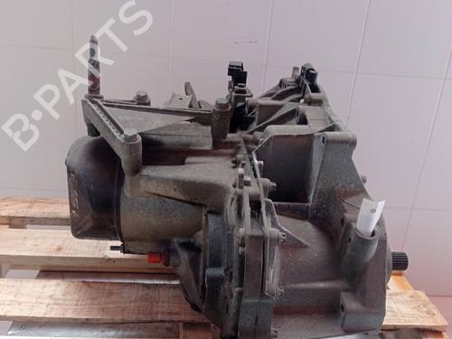 Used Gearbox RENAULT CLIO II (BB_, CB_) 1.2 (BB0A, BB0F, BB10, BB1K, BB28, BB2D, BB2H, CB0A,... (58 hp) 2250693