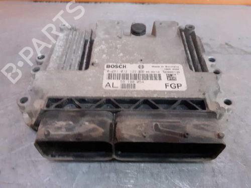 Used Engine control unit (ECU) OPEL ASTRA H (A04) [2004-2014]  4702541
