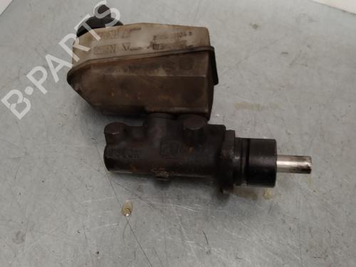 Used Brake master cylinder RENAULT MEGANE I Classic (LA0/1_) 1.9 D (LA0A, LA0U, LA0R) (64 hp) 2258367