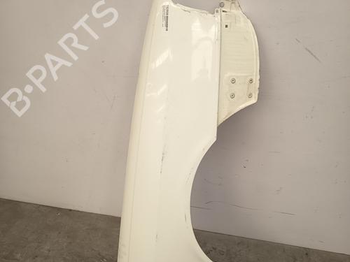 Used Right front fenders AUDI 80 B2 Saloon (811, 813, 814, 819, 853) 1.8 GTE (110 hp) 28196443