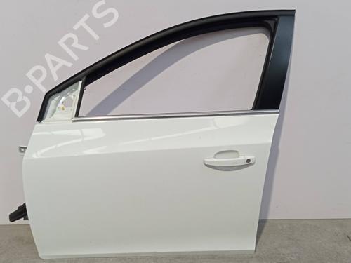 Used Left front door CHEVROLET CRUZE Hatchback (J305) 2.0 CDI (163 hp) 17167981