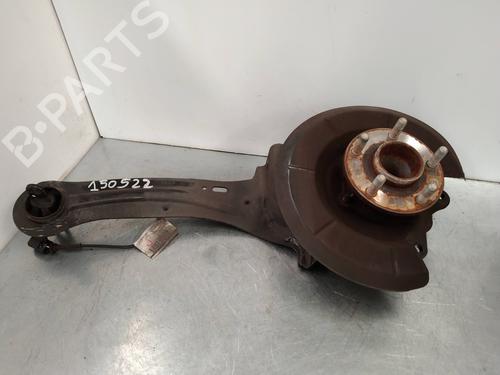 Used Right rear steering knuckle VOLVO V40 Hatchback (525) D2 (114 hp) 2299616