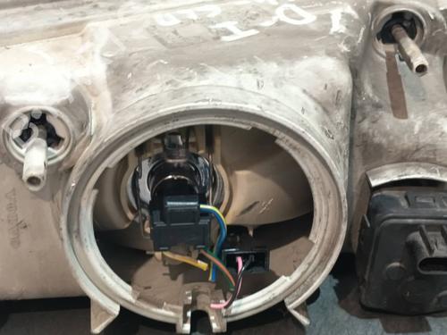 Left headlight VOLVO S40 II (544) 1.8 FlexFuel | BP39988948C28 - Image 4