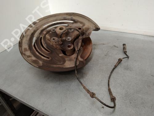 Used Left rear steering knuckle OPEL VIVARO A Van (X83) [2001-2015]  24894306