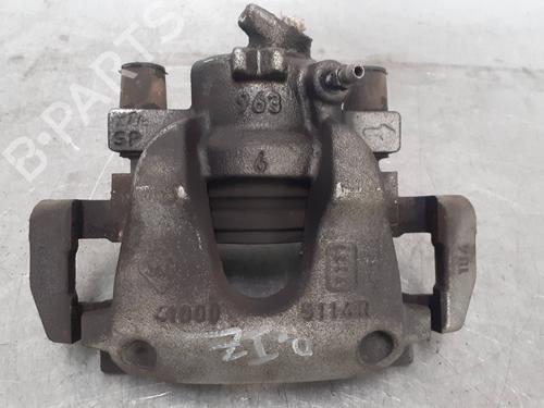 Used Left front brake caliper RENAULT CLIO IV (BH_) [2012-2021]  11621666