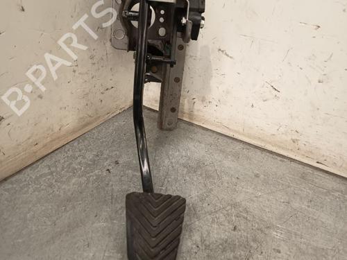 Pedal embrague Pedal embrague 38253258 38253258
