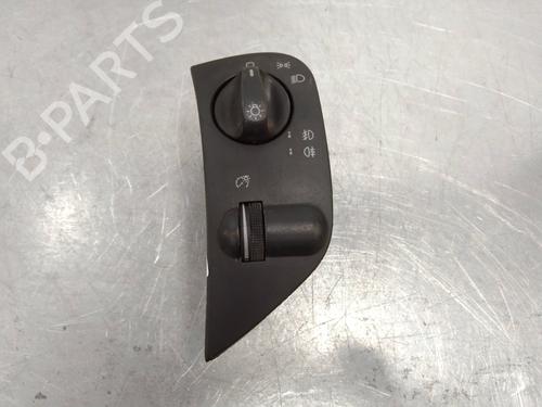 Used Headlight switch SEAT CORDOBA (6K1, 6K2) 1.9 TD (75 hp) 2256059