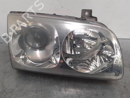Used Right headlight HYUNDAI TRAJET (FO) 2.0 CRDi (113 hp) 7528386