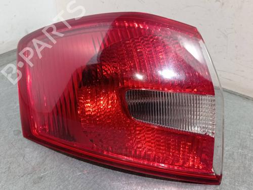 Venstre baglygte FORD KUGA I [2008-2012]  31161962