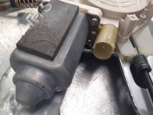 Front right window mechanism BMW 5 (E39) 530 d | BP7614697C23 