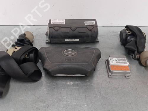 Kit Airbags MERCEDES-BENZ E-CLASS (W210) E 220 D (210.004) (95 hp) 9442143