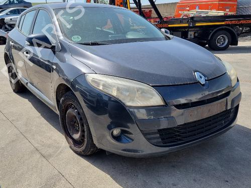 Brugte RENAULT MEGANE III Hatchback (BZ0/1_, B3_) 1.5 dCi (BZ09, BZ0D, BZ1W, BZ29, BZ14) 4780784