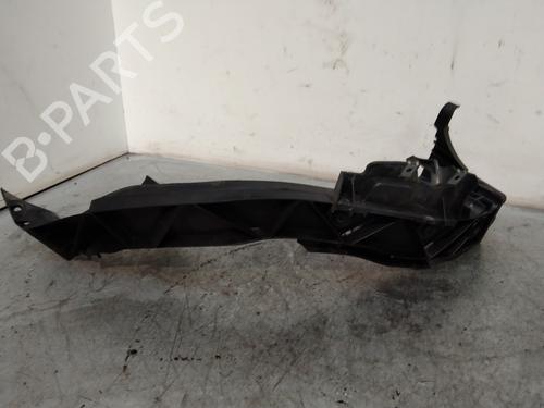 Używane Wspornik lampy przedniej lewej BMW 1 (E87) 116 d (116 hp) 23110481