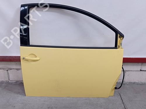 Used Right front door VW NEW BEETLE (9C1, 1C1) 2.0 (115 hp) 9519505