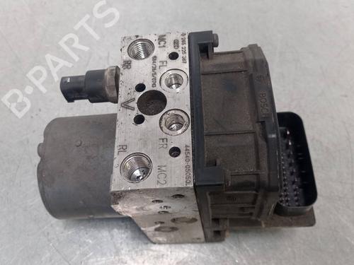 ABS pump TOYOTA AVENSIS Estate (_T25_) 2.2 D-CAT (ADT251_, ADT251R) | BP13559730M43 