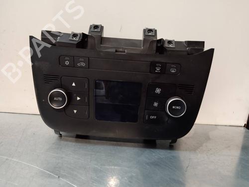 Used Climate control FIAT GRANDE PUNTO (199_) 1.3 D Multijet (199.AXD11, 199.AXD1A, 199.AXD1B,... (90 hp) 2260082