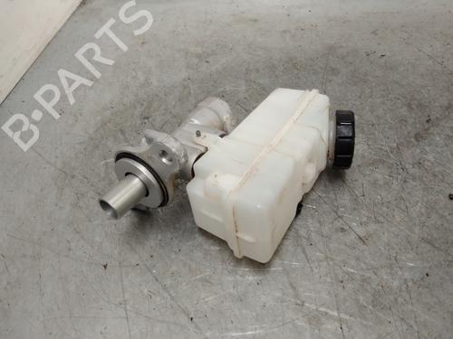 Used Brake master cylinder DACIA SANDERO [2008-2025]  22409542