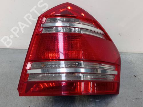 Right taillight MERCEDES-BENZ GL-CLASS (X164) GL 450 CDI 4-matic (164.828) | BP25760811C35 