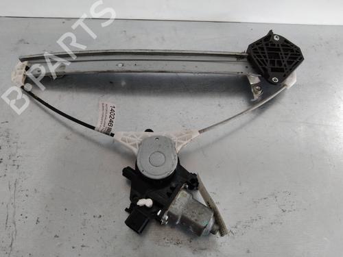 Used Right rear window motor SUBARU FORESTER (SG_) 2.0 AWD (SG5) (125 hp) 2257759