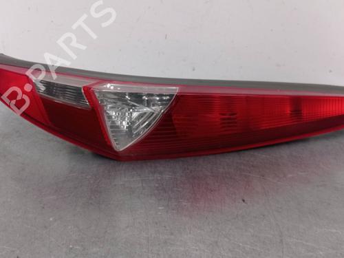 Used Right taillight FORD FIESTA V (JH_, JD_) 1.3 (69 hp) 10641477